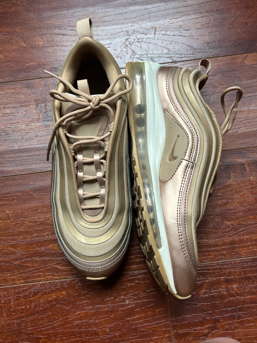 Nike Air Max 97 in Metallic Bronze